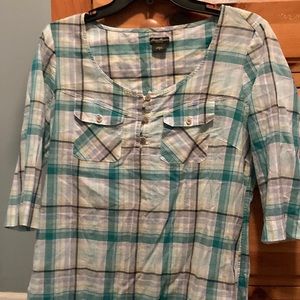 Eddie Bauer spring & summer everyday top